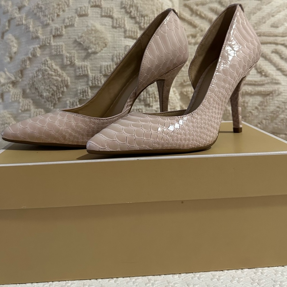 Micheal Kors | Nathalie Flex D’Orsay Heels | Size 7.5 M